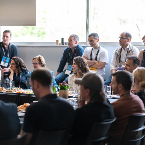 investors_roundtable